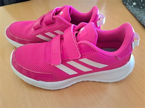 hallenschuhe adidas mit flecken mit weißer sohle|adidas hallenschuhe damen.